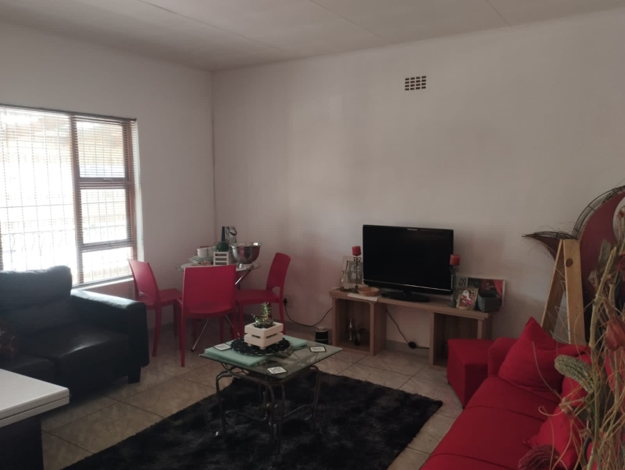 3 Bedroom Property for Sale in Highbury Park Western Cape